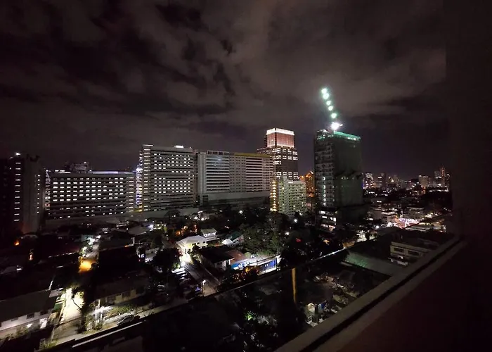 Chic And Cozy - Near Ayala And It Park *