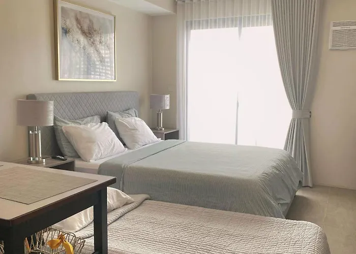 Chic And Cozy - Near Ayala And It Park Apartment