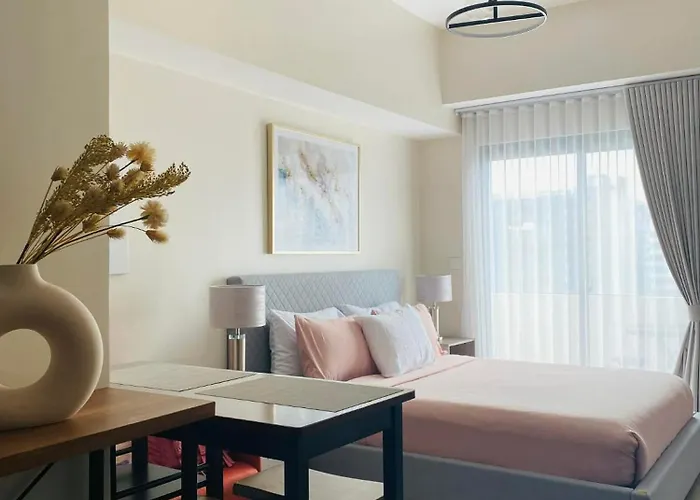 Chic And Cozy - Near Ayala And It Park